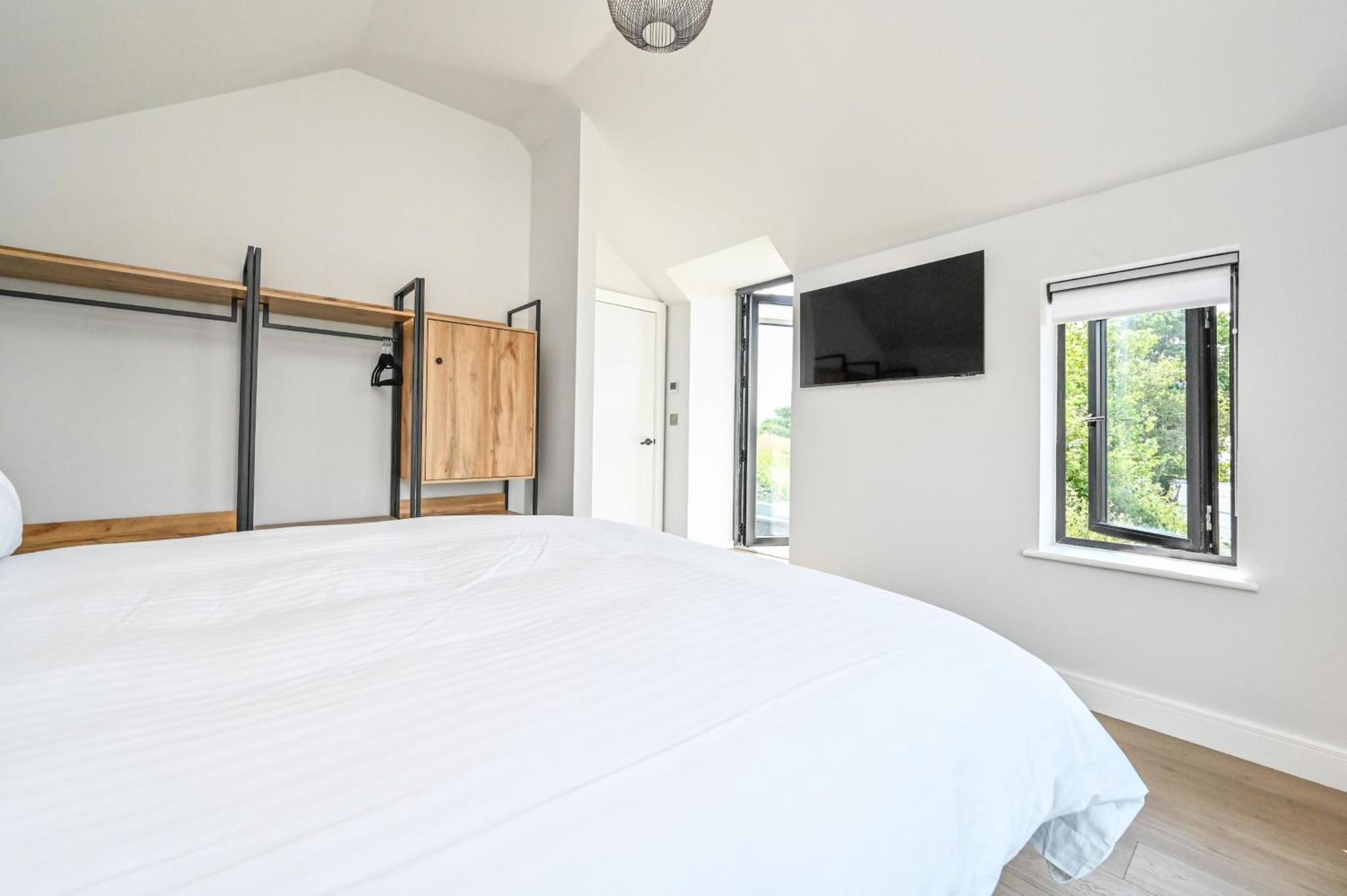 1 The Nest - Luxury Modern House Nr Beach & Bars With Sea Views & Free Parking Villa Charlestown  Buitenkant foto