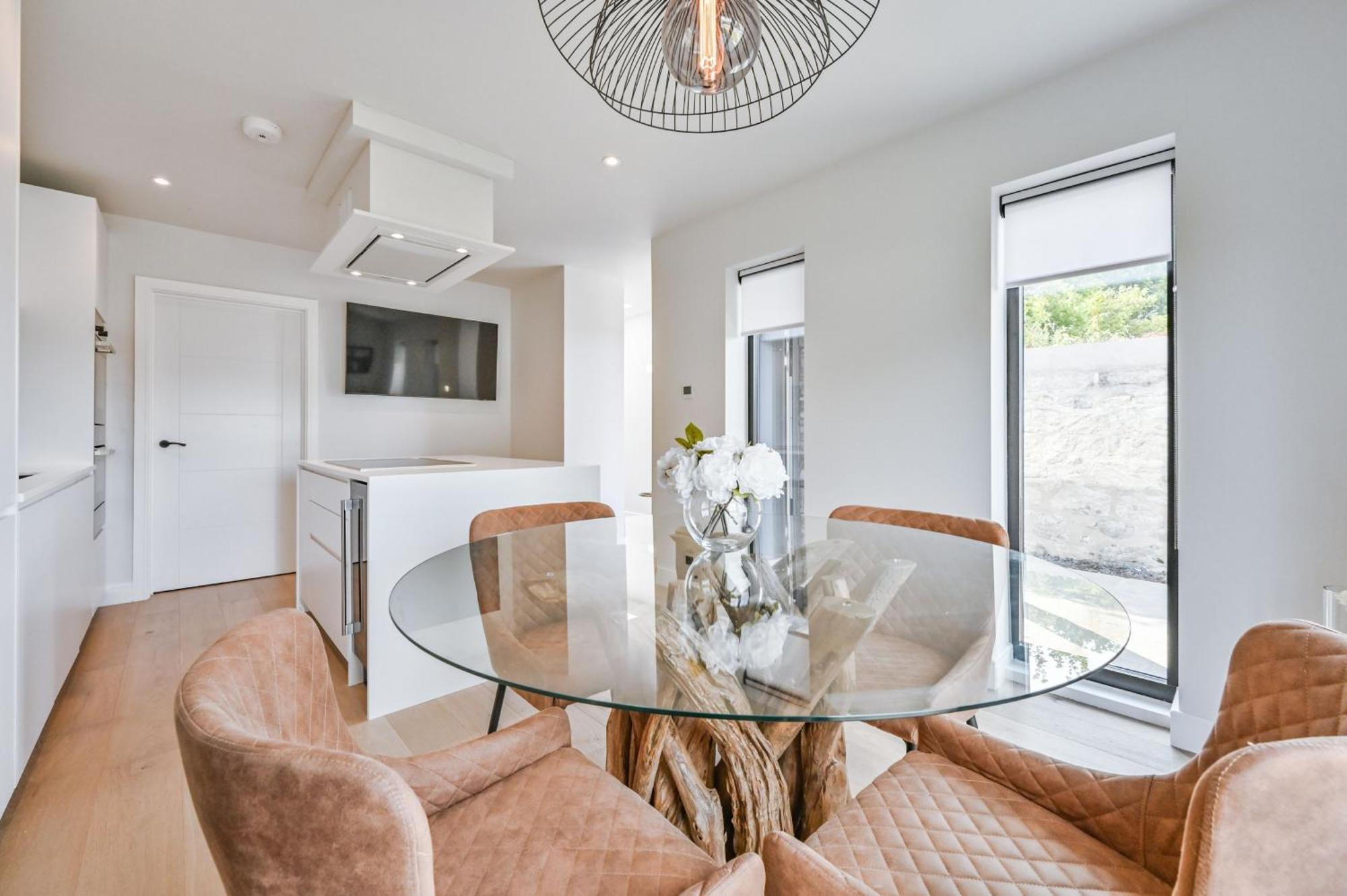 1 The Nest - Luxury Modern House Nr Beach & Bars With Sea Views & Free Parking Villa Charlestown  Buitenkant foto