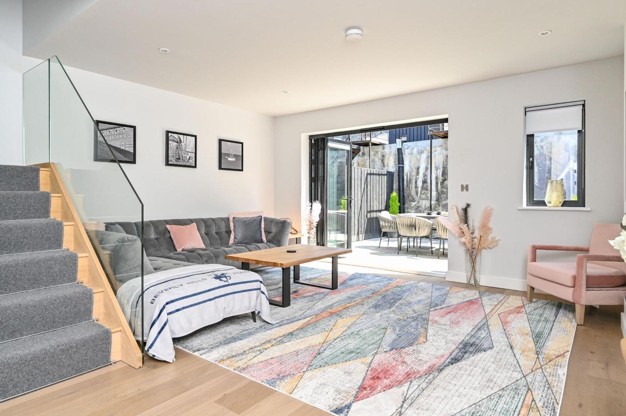 1 The Nest - Luxury Modern House Nr Beach & Bars With Sea Views & Free Parking Villa Charlestown  Buitenkant foto
